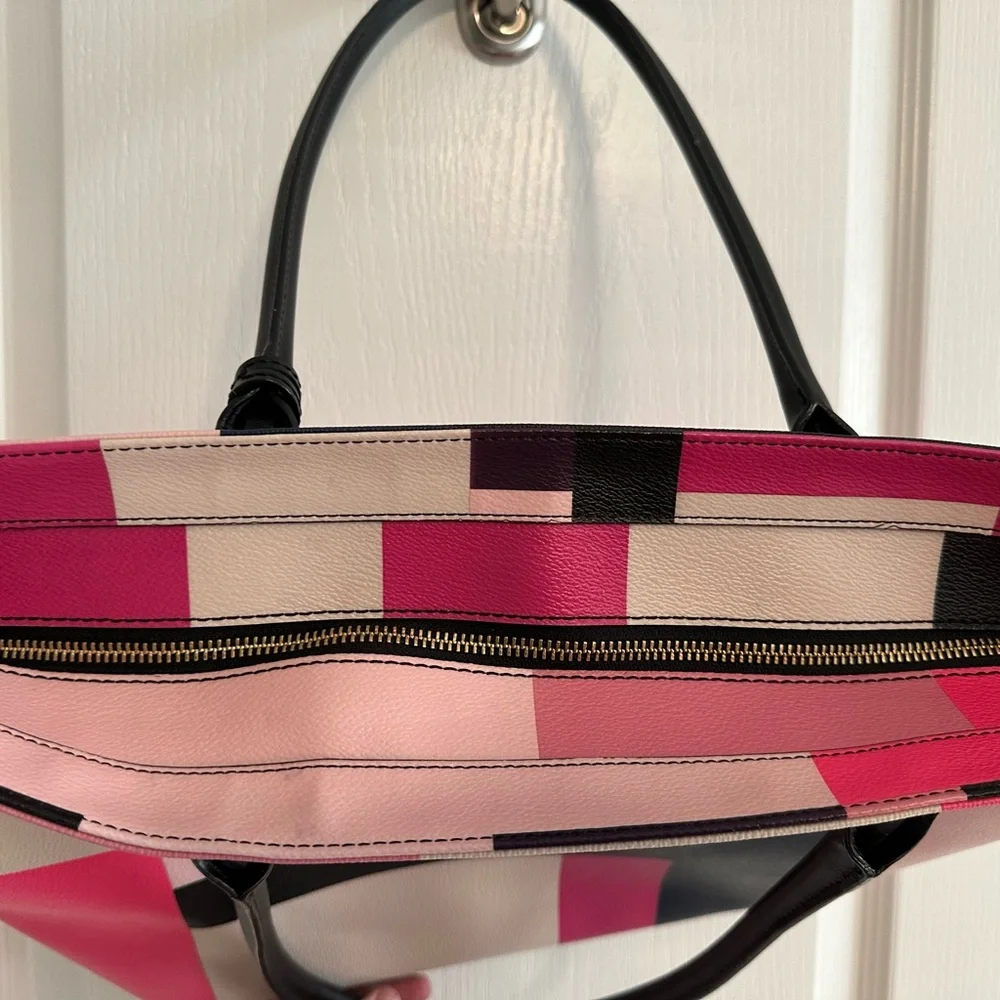 Kate Spade Pink and Black Geometric Tote - Picture 9 of 10